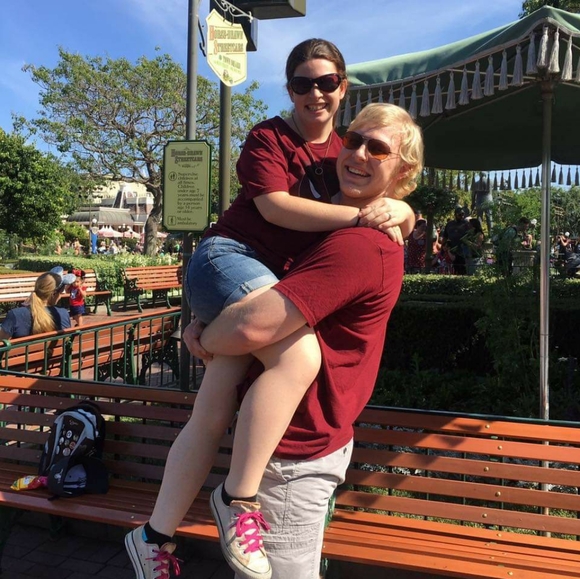 Meet your Posher, Faith C - Picture 2 of 8